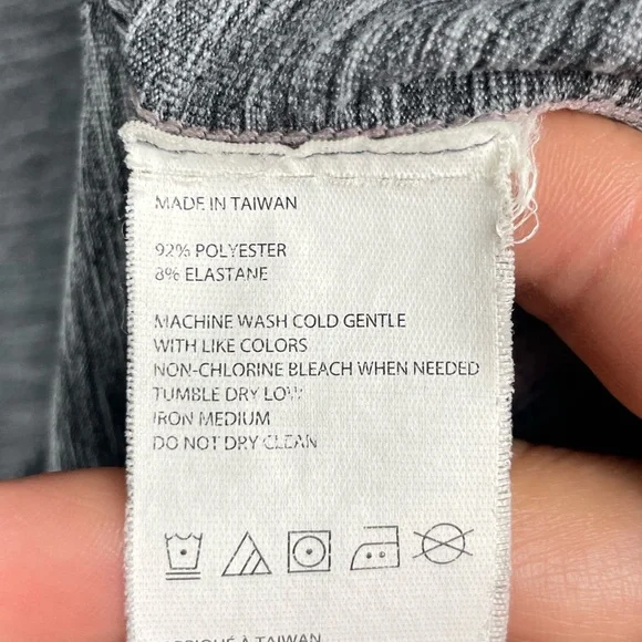 Prana Men’s Charcoal Colorblock Zylo Henley Long Sleeve Athletic Shirt - Picture 3 of 7